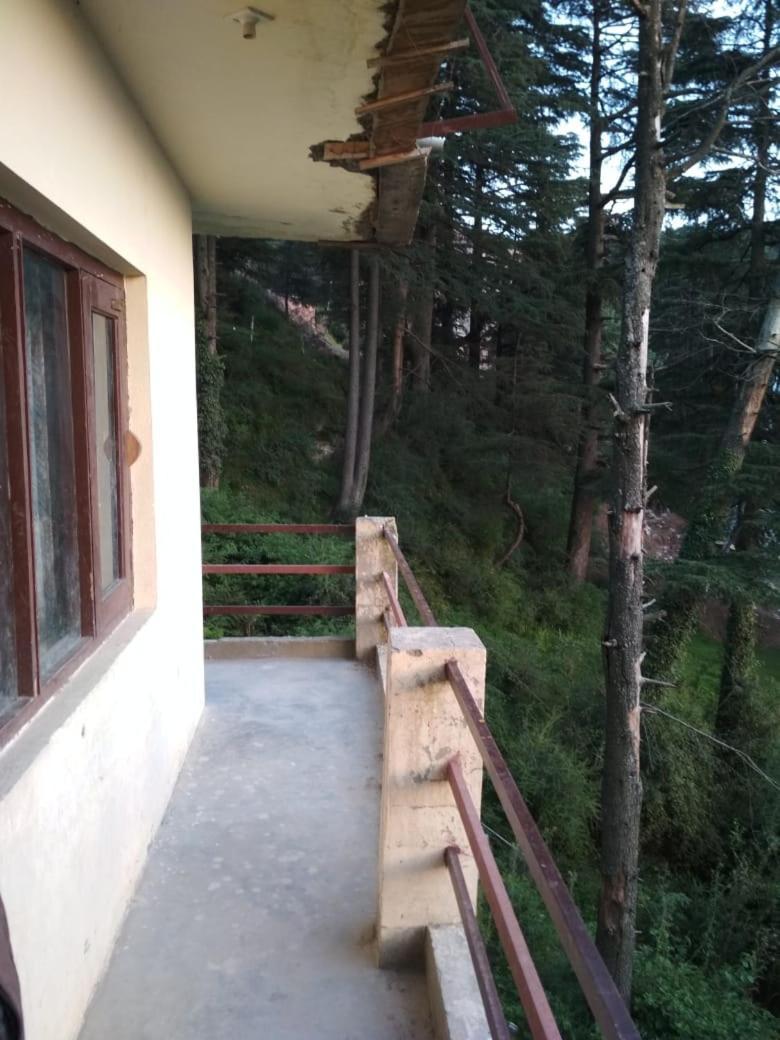 Hotel Huts Patnitop Exterior foto